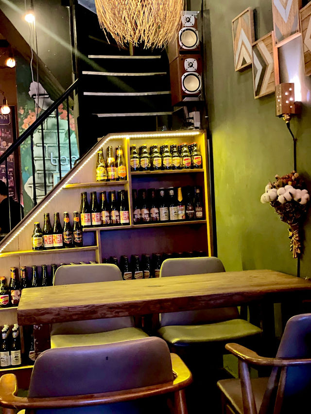 Lagom Cafe - Coffee & Belgian Beer Lounge 