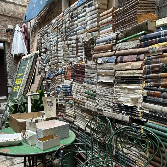 Unique bookstore in Venice, Italy 