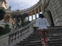 馬賽隆尚宮：瀑布花園、博物館，適合6月旅遊