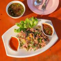 แซ่บบ้านสวนคาเฟ่