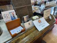 大阪・中央区。大阪に現存する最古の喫茶店と言われている『平岡珈琲店』