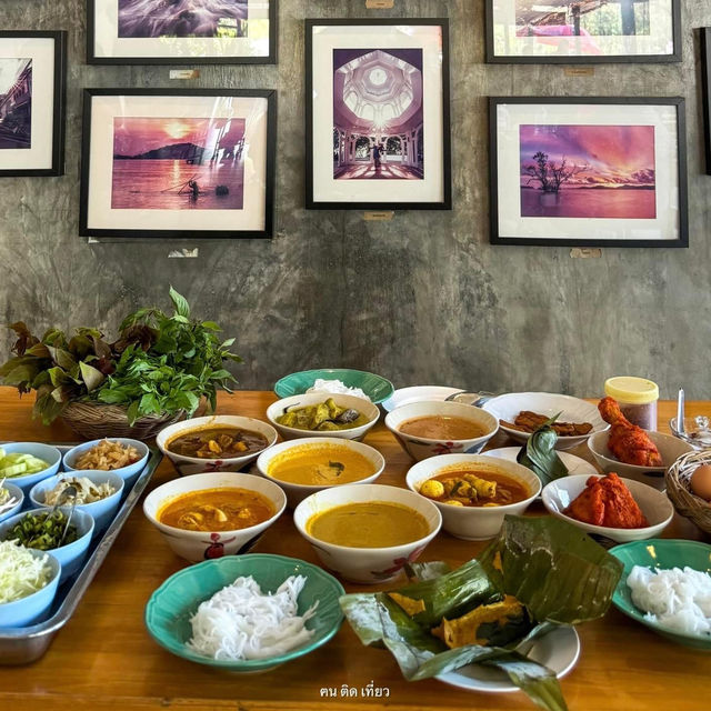 ร้านเด็ดภูเก็ต ขนมจีนสะพานหิน