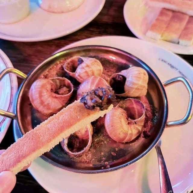 Calling Escargot Lover