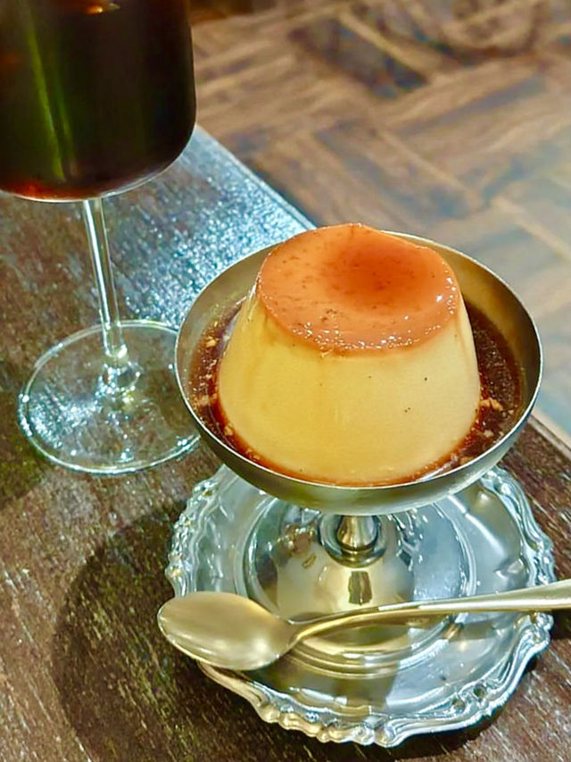 잔잔한 네츄럴한 빈티지 감성 힐링 카페 ! 🍮도쿄 푸딩 맛집 카페 추천 💕
