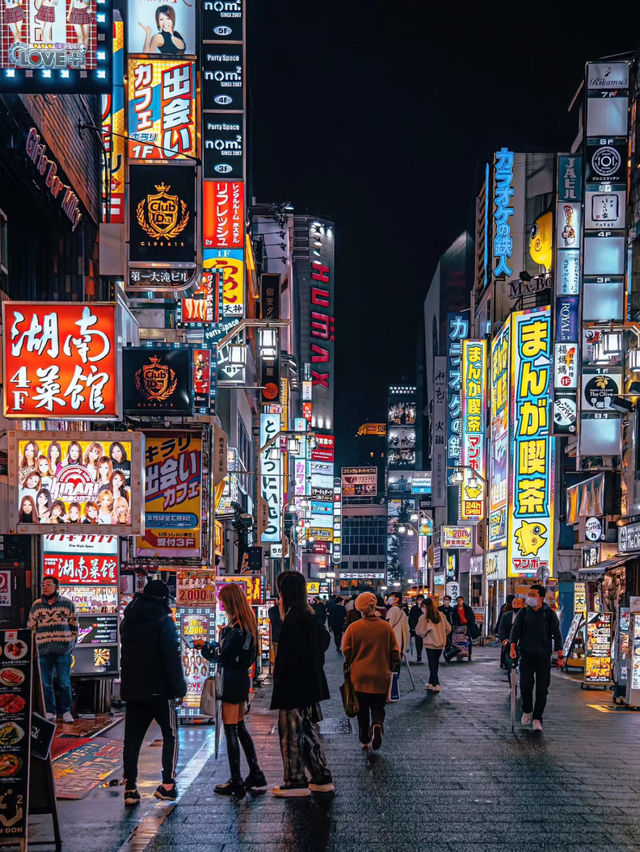 「東京歌舞伎町:繁華夜生活中心🏖️,美食,購物一應俱全!🔥🔥」 「東京歌舞伎町:繁華夜生活中心🏖️,美食,購物一應俱全!🔥🔥」
