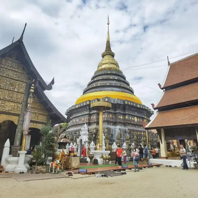 Visiting Temples and Climbing Mountains in Chiang Mai
