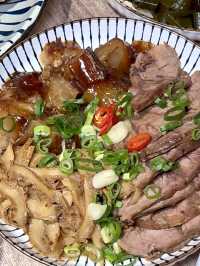 外國朋友來台北必吃05「忠青商行」蝦仁飯