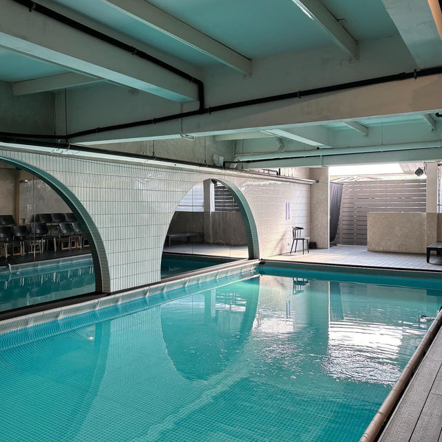 E11 Hotel ที่พักสไตล์ Modern Loft ติด BTS
