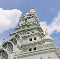 พระธาตุจุฬามณีฉัพพรรณรังษีเจดีย์แก้ว