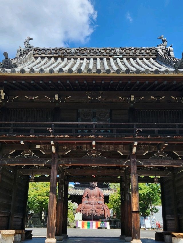 名古屋の名所　興正寺！