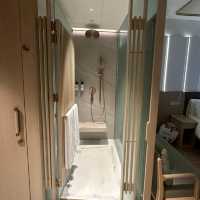 Hotel near Hong Long Disneyland and airport