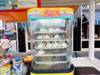 ร้านขนมใน USJ : Snoopy Treats