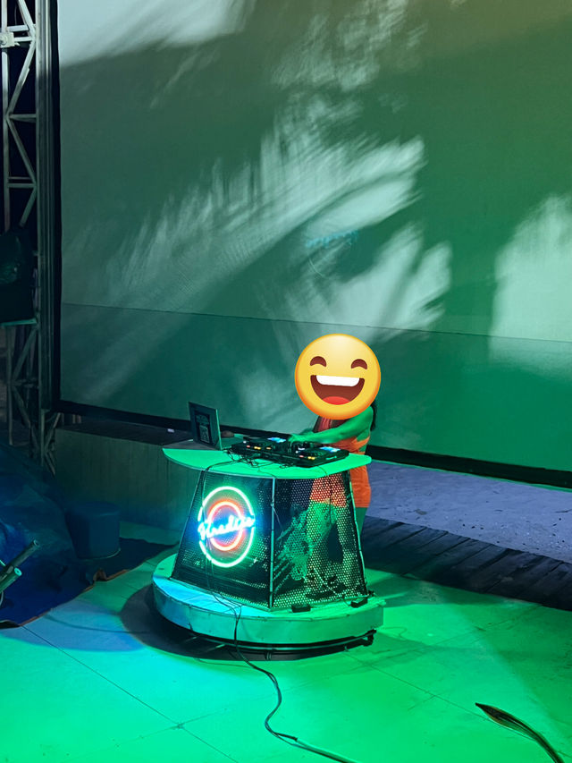 ダナン🇻🇳 雰囲気最高⭐️海が見えるバー🍸