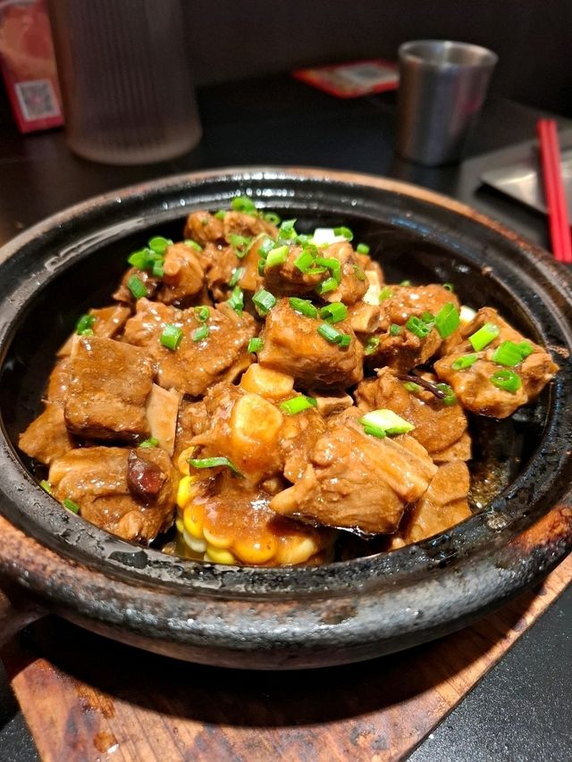 啫啫煲煲仔飯