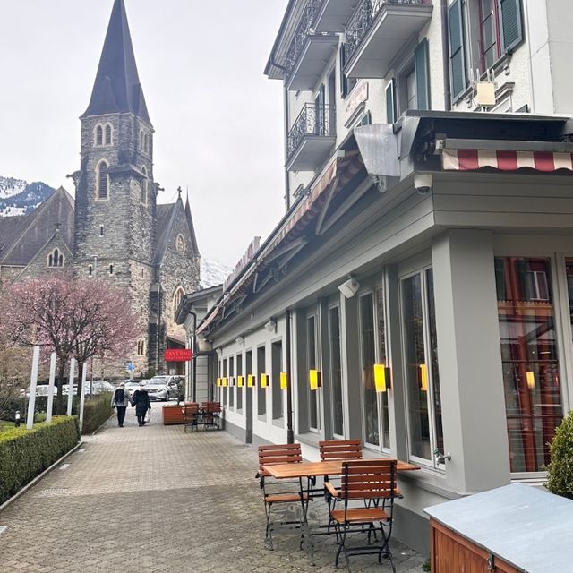 💯 Hotel Interlaken ที่พักสุดชิล