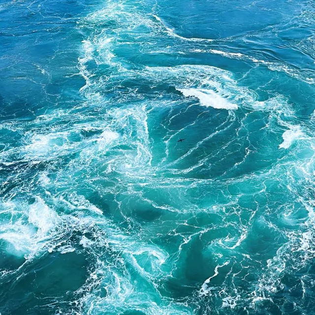 【絶景】ダイナミックな渦潮を楽しもう！鳴門海峡
