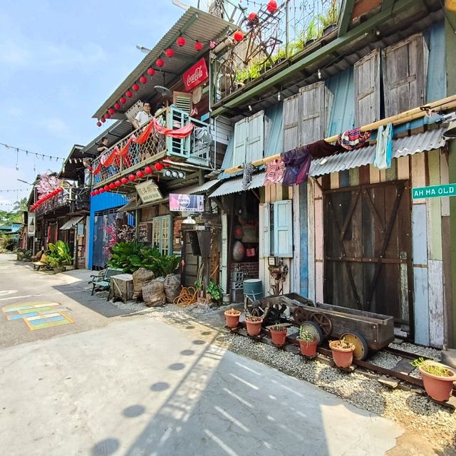 Must Visit Muar Old Street - Started selling Otak Otak since 1950 Parit Jawa 