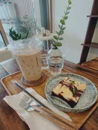 one.two.tea Coffee and Tea House|เชียงราย