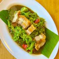 ส้มตำซาดิส ณ บางแสน