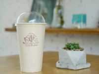 White Brick Yard พิกัดคาเฟ่ศาลายา นครปฐม