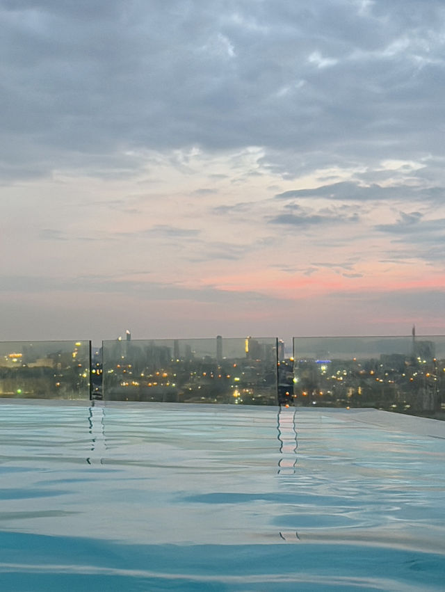 🌊泳池擁絕美海景｜芭達雅住宿推薦｜Somerset Pattaya🏨