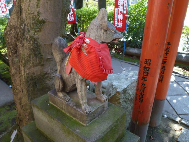 【花園稲荷神社】