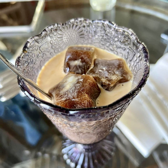 Chivit Thamma Da Coffee House, Bistro&Bar