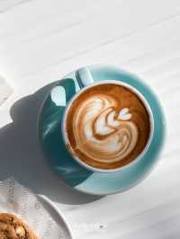 Uncloud คาเฟ่โทนขาวสุดมินิมอลที่บางแสน
