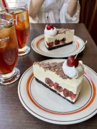 Chesse cake cafe in Shinjuku🍰
