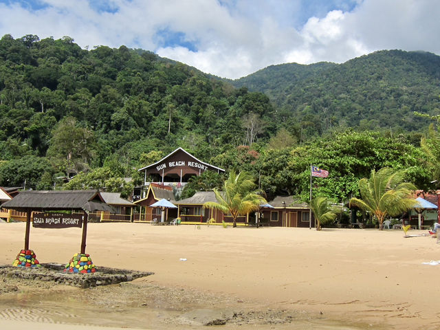 A Secluded Paradise in the Heart of Tioman: Sun Beach Resort