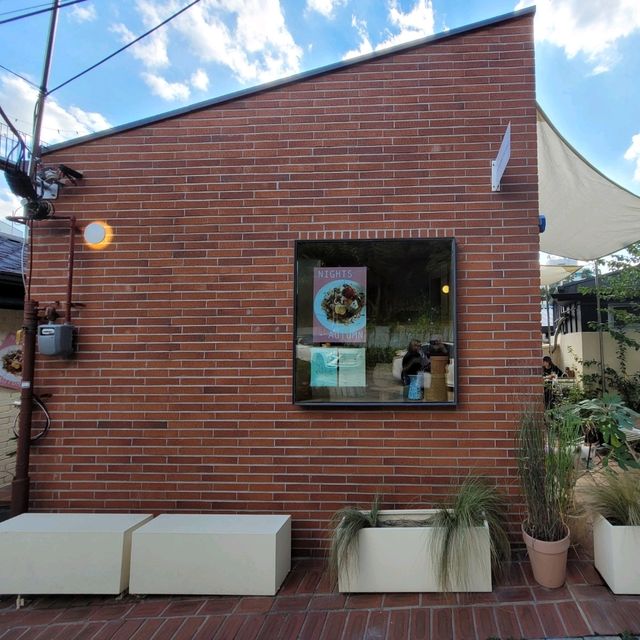 首爾📍延南洞特色Cafe Somemore deli🍴