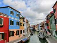 彷如走入五顏六色的童話小鎮 Burano 威尼斯彩色島