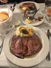 Lawry's The Prime Rib Beverly Hills