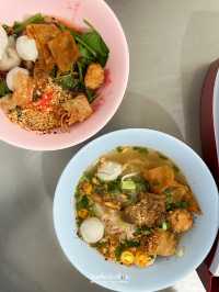 เจ๊เฮี้ยง ก๋วยเตี๋ยวลูกชิ้นปลา ตลาดน้อย 