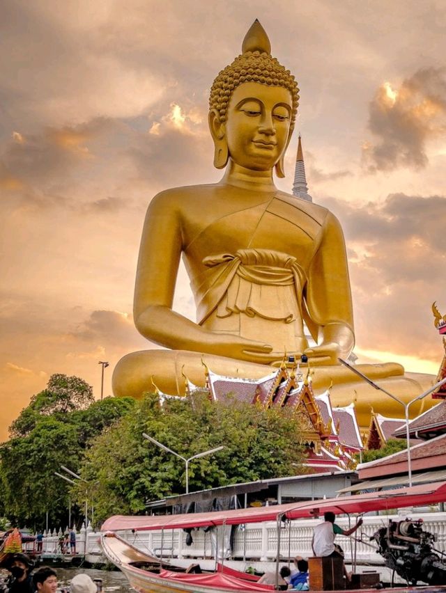 🌆✨ Bangkok Unveiled: A City of Contrasts & Charms 🇹🇭