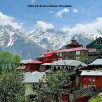 🏔️ Explore Leh Ladakh – The Land of High Passes 🌟