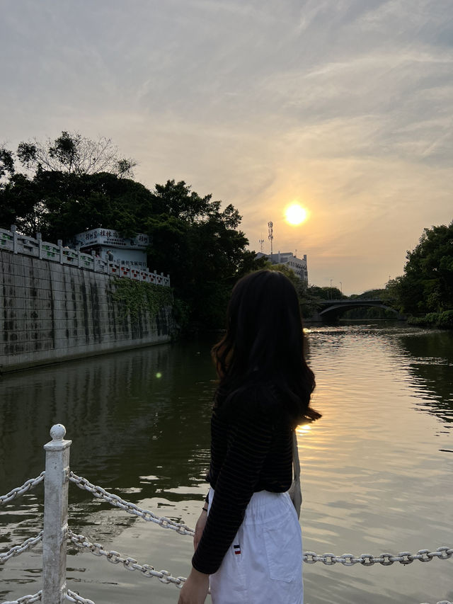 เขางวงช้าง (elephant trunk hill) 象鼻山 📍Guilin 