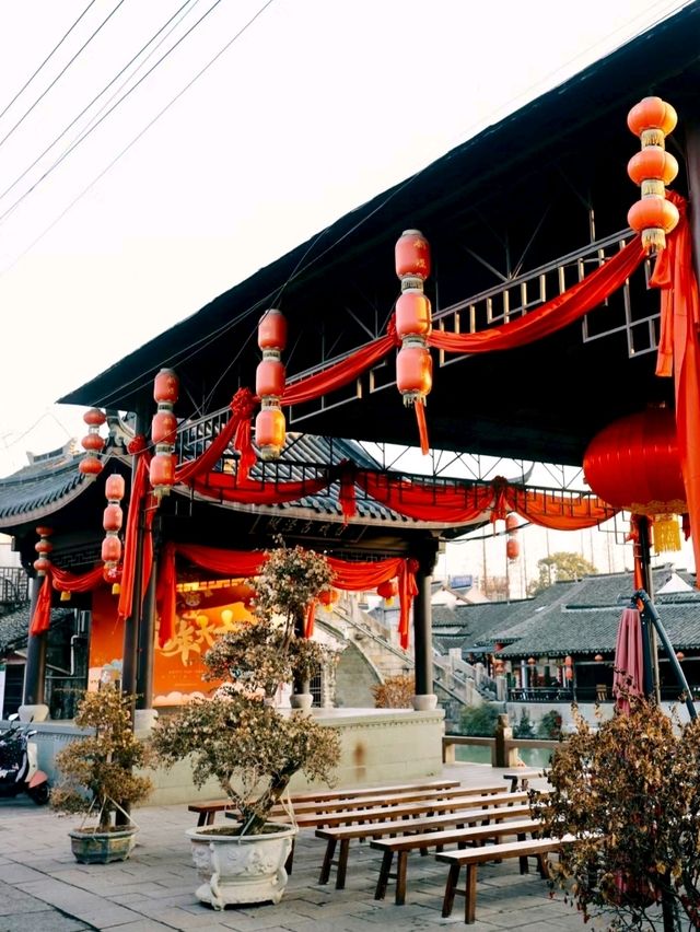 Exploring Fengjing Ancient Town