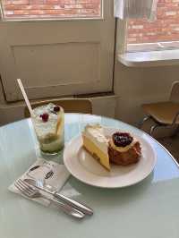 【韓国🇰🇷弘大カフェ】Cafe Layered カフェレイヤード