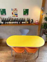 WHITE NOSE - CAFE & WINE BAR SAIGON