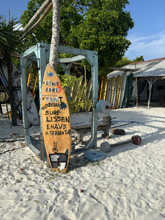 More Than Just Chilling – GUN’S and Warung Indah Tony, Kuta Lombok 💪🌊