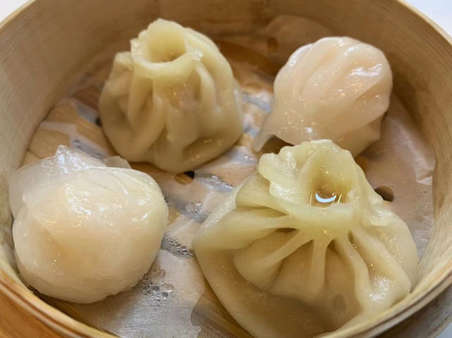 横浜中華街🤍【広東料理飲茶食べ放題専門店 龍興飯店 中華街本店】