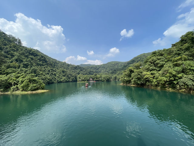 Discovering Dinghushan Lake Scenic Spot