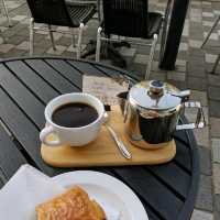 best place for coffee and buns
