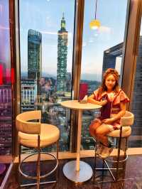 Yen Bar ที่โรงแรม W Hotel Taipei