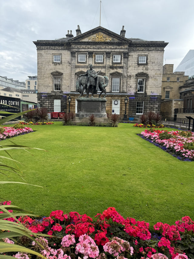 🌸 Spring in Edinburgh 