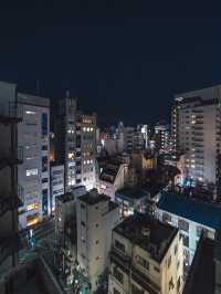【新宿】新宿三丁目の飲み屋街：賑やかでディープな夜の街🍶✨