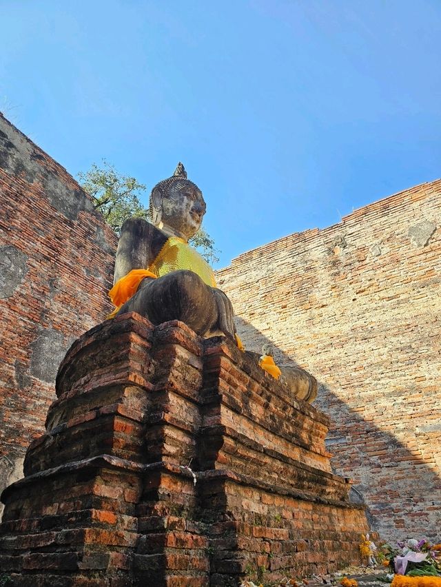 วัดบรมพุทธาราม วัดโบราณที่ซ่อนตัวในอยุธยา