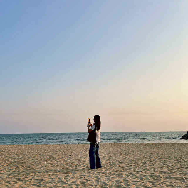 หาดแหลมเจริญ - ระยอง