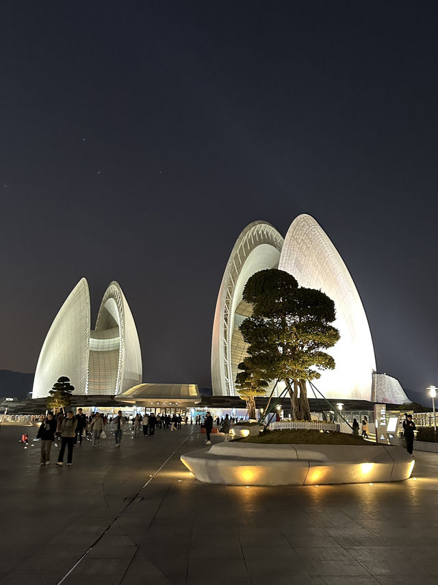 珠海 CityWalk, 日月貝